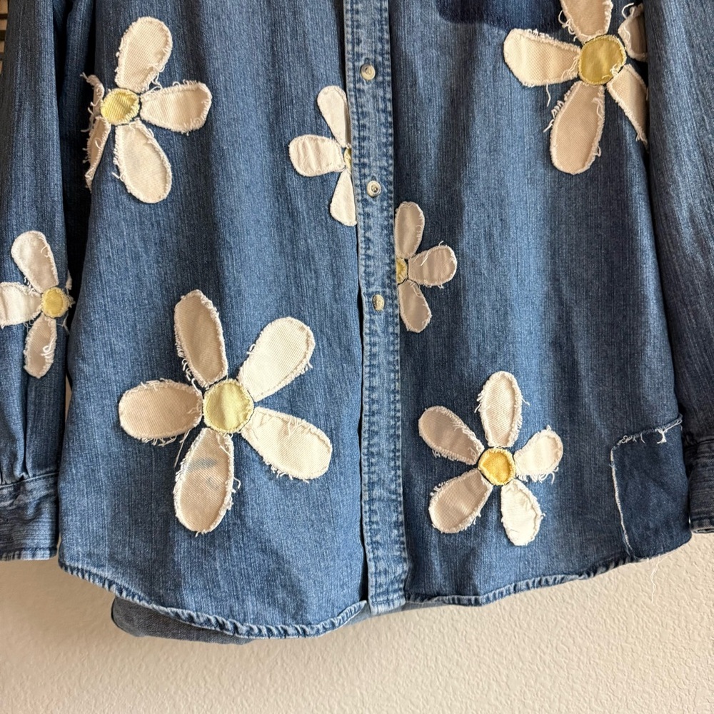 Free people Tricia fix daisy denim button down shirt - Picture 5 of 9